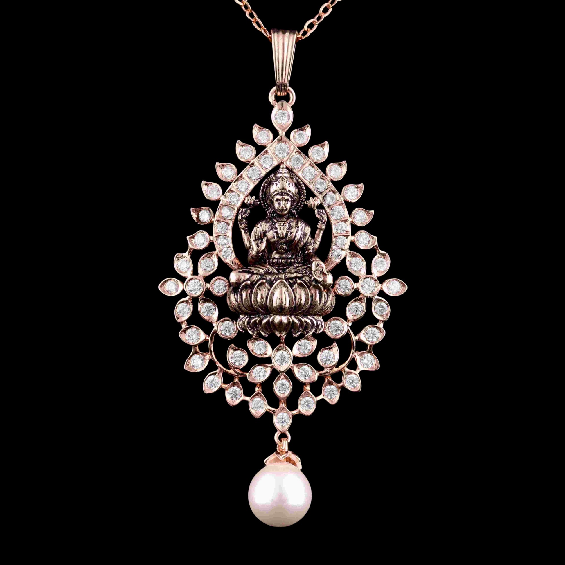 Diamond PENDANT With 12.504 Gms of 18 Kt Gold and 1.555 Cts of Certified Natural Diamonds Code: MJ26PND6