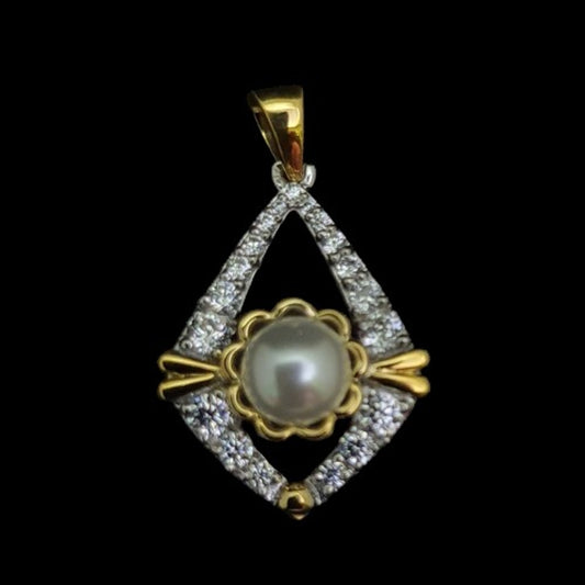 18 KT DIAMOND PENDANT 2.79 Gms - MJ25PD226