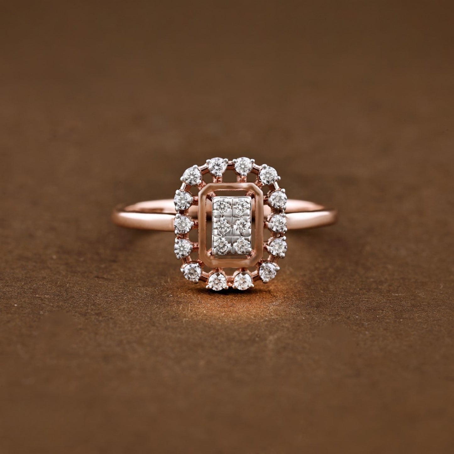 Diamond RING With 2.227 Gms of 18 Kt Gold and 0.24 Cts of Certified Natural Diamonds Code: MJ26RG628