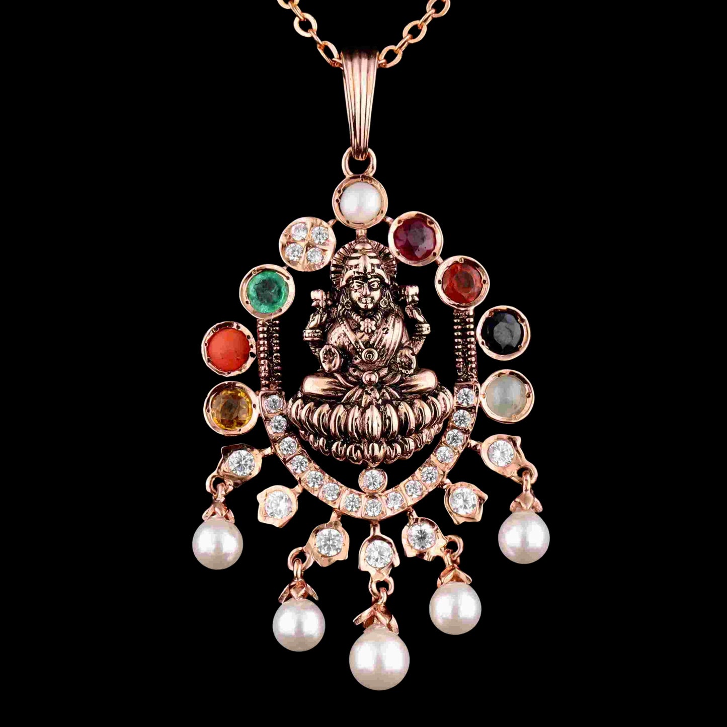 Diamond PENDANT With 8.521 Gms of 18 Kt Gold and 0.535 Cts of Certified Natural Diamonds Code: MJ26PND22
