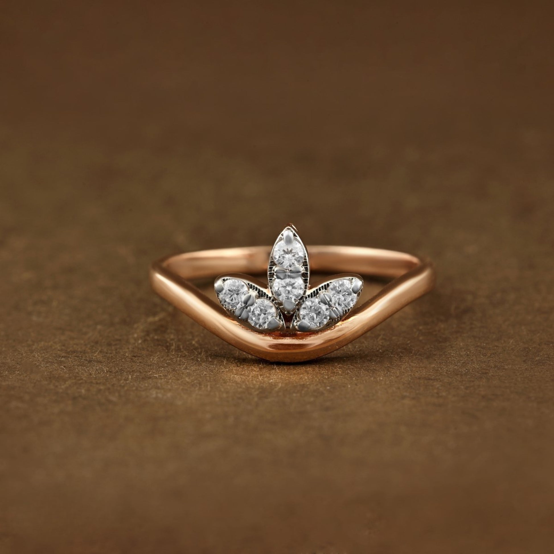 Diamond RING With 2.368 Gms of 18 Kt Gold and 0.21 Cts of Certified Natural Diamonds Code: MJ26RG624