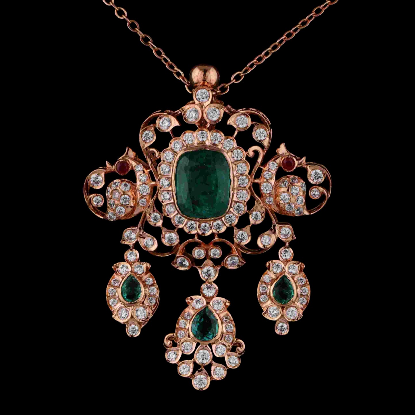 Diamond PENDANT With 14.485 Gms of 18 Kt Gold and 1.673 Cts of Certified Natural Diamonds Code: MJ26PND87