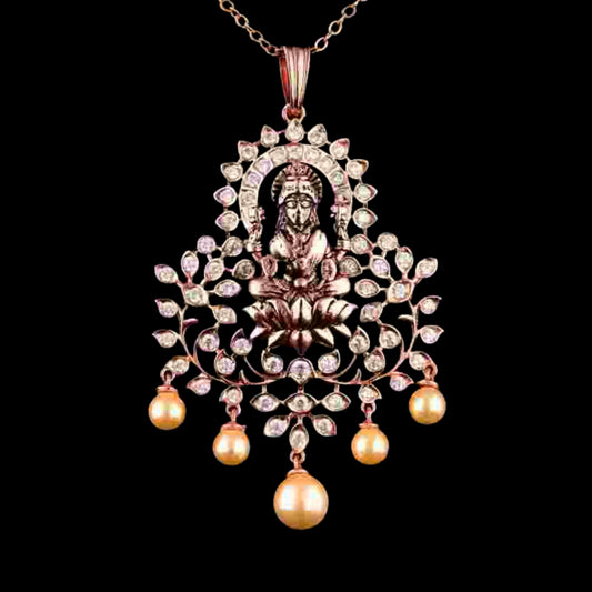 Diamond PENDANT With 12.974 Gms of 18 Kt Gold and 1.742 Cts of Certified Natural Diamonds Code: MJ26PND17