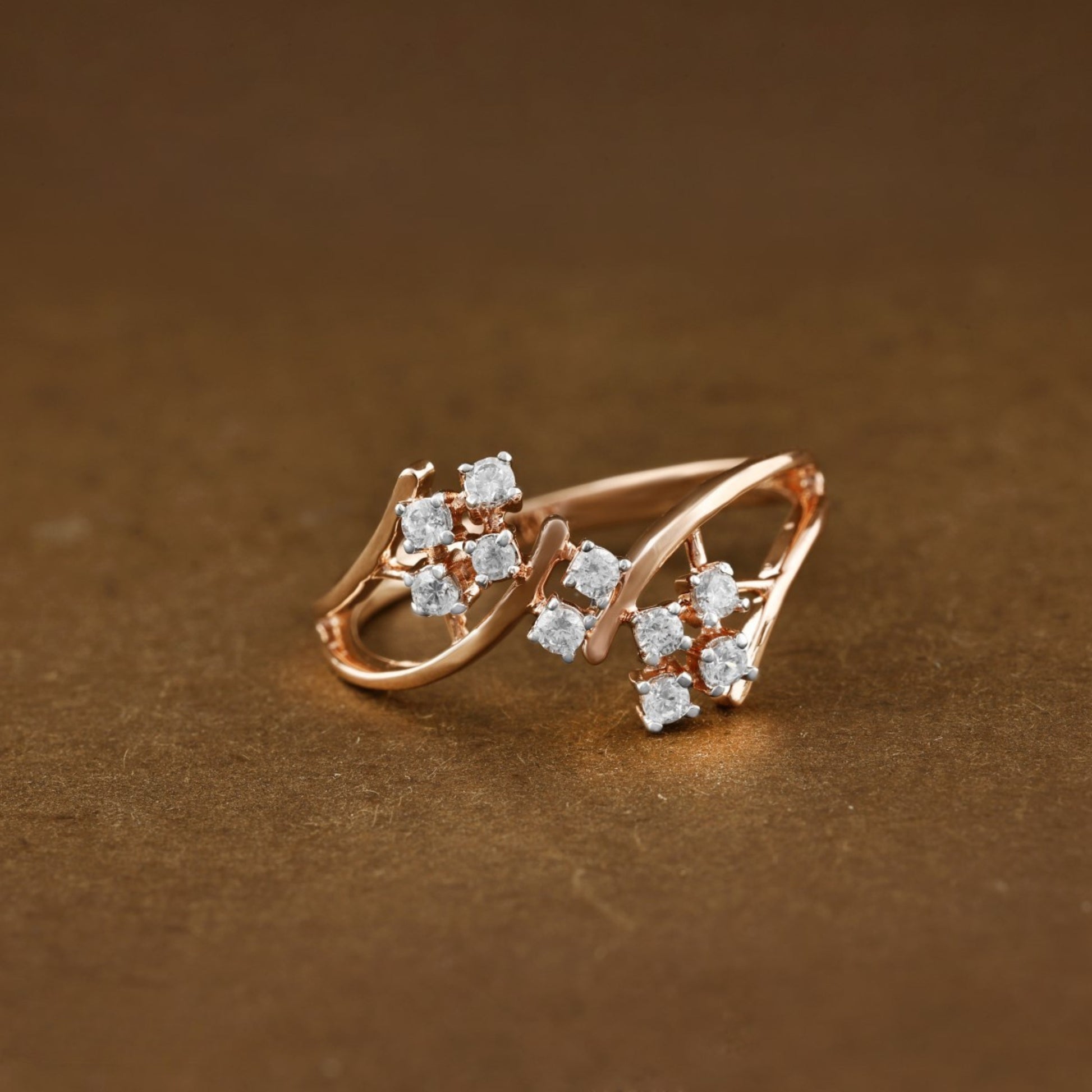 Diamond RING With 2.906 Gms of 18 Kt Gold and 0.21 Cts of Certified Natural Diamonds Code: MJ26RG625