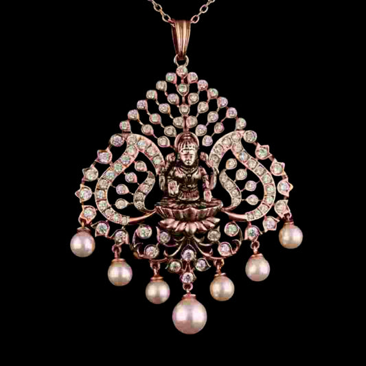 Diamond PENDANT With 13.027 Gms of 18 Kt Gold and 2.207 Cts of Certified Natural Diamonds Code: MJ26PND14