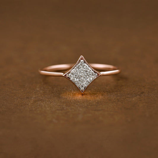 Diamond RING With 1.28 Gms of 18 Kt Gold and 0.072 Cts of Certified Natural Diamonds Code: MJ26RG631