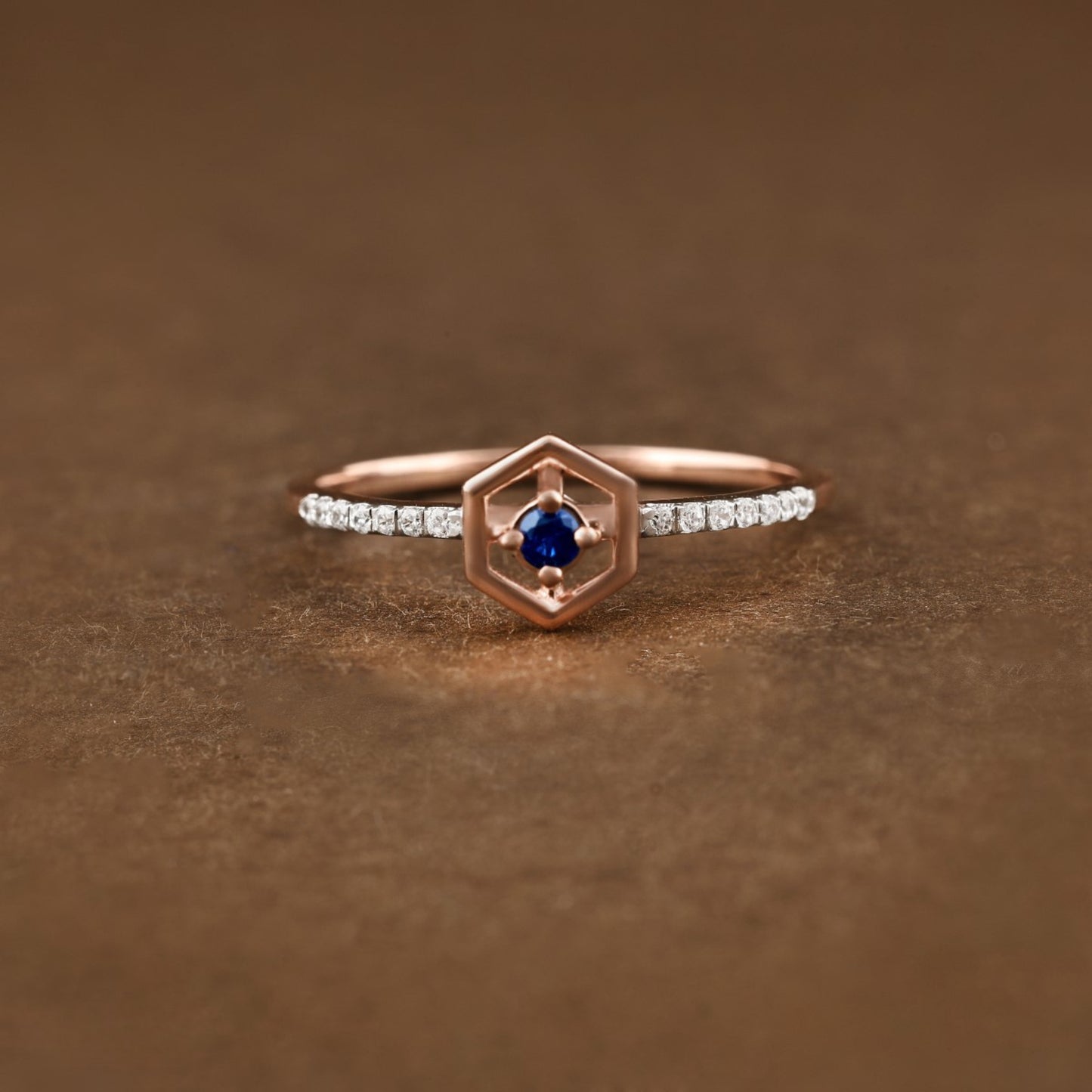 Diamond RING With 1.126 Gms of 18 Kt Gold and 0.056 Cts of Certified Natural Diamonds Code: MJ26RG636