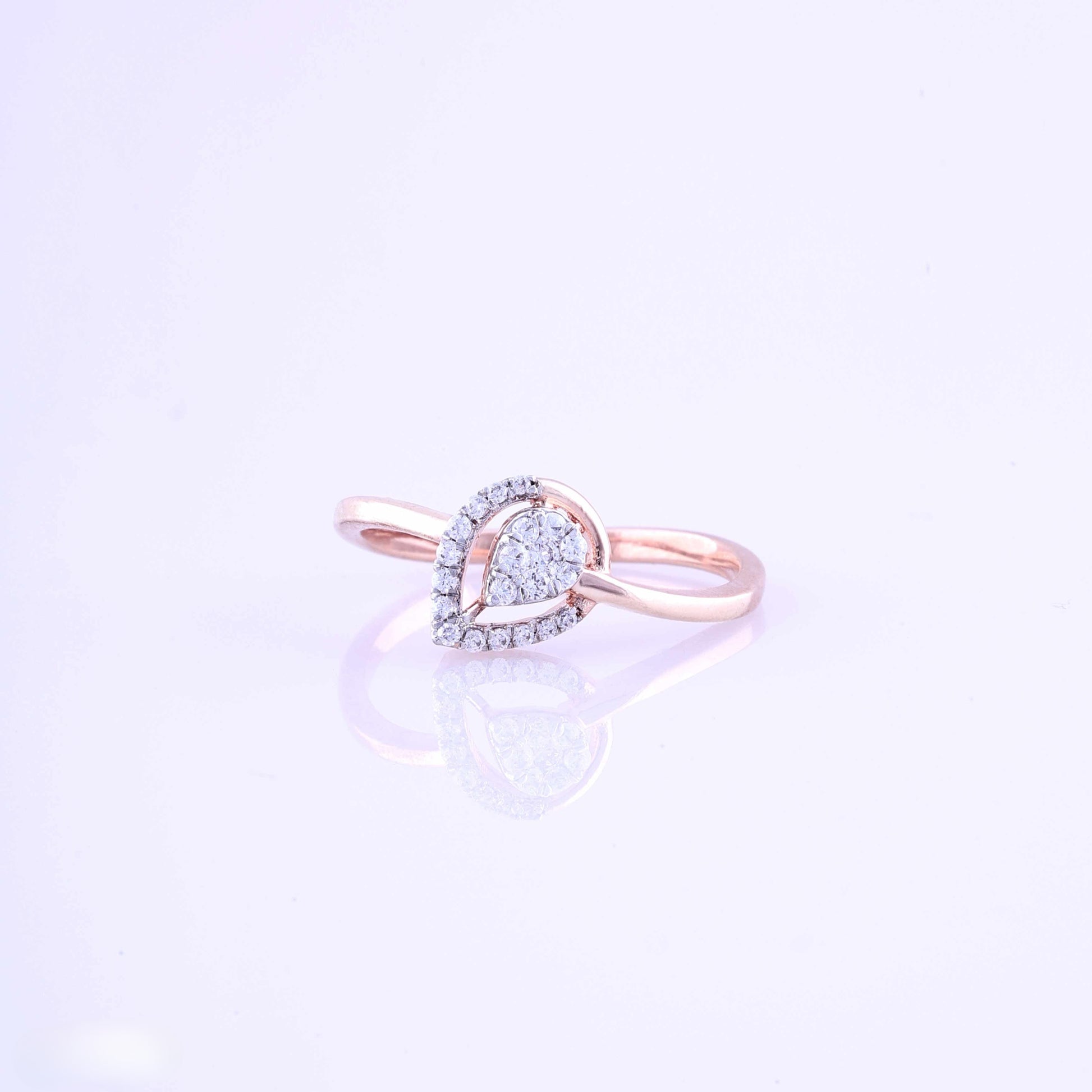 Diamond RING With 2.304 Gms of 18 Kt Gold and 0.15 Cts of Certified Natural Diamonds Code: MJ26RG643
