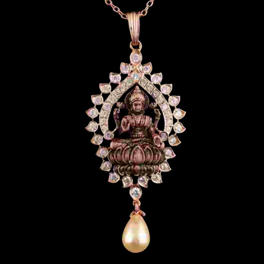 Diamond PENDANT With 10.516 Gms of 18 Kt Gold and 1.302 Cts of Certified Natural Diamonds Code: MJ26PND3